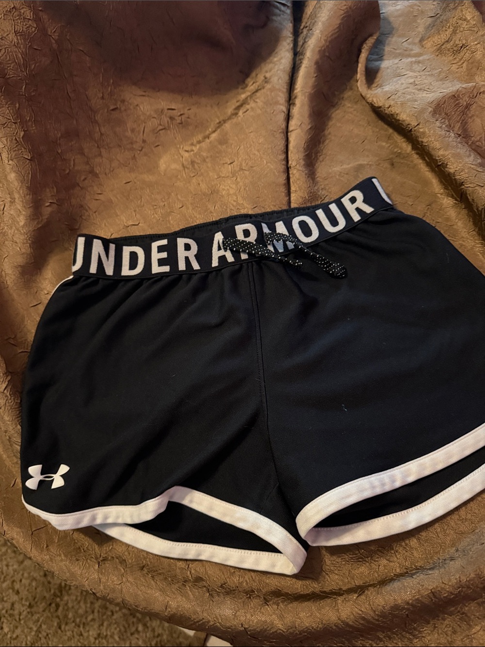 Under Armour HeatGear Girls Athletic Shorts Black Youth M YMD